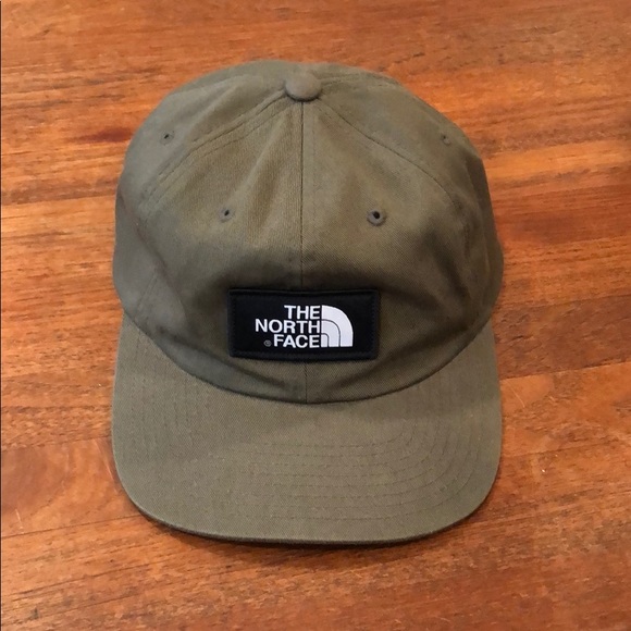 north face snapback